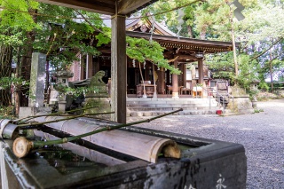 多摩サイ終点 阿蘇神社